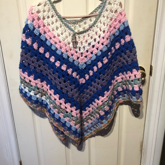 Granny Square Poncho - Picture 5 of 5